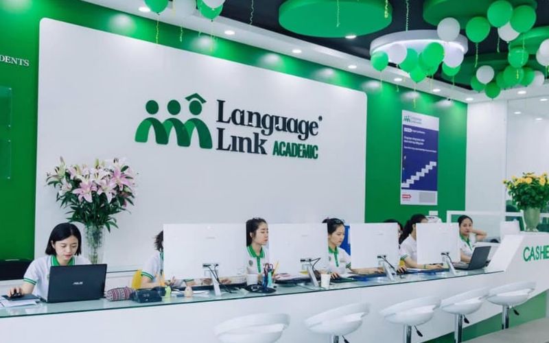 trung tâm Language Link Vietnam